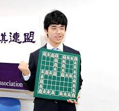 藤井聡太四段 一番印象深いのは ひふみん 一問一答 デイリースポーツ online 藤井聡太 藤井 色紙