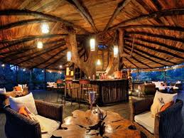 Spend Your Next Vacation In One Of These 10 Treehouse Hotels Treehouse Hotel Tree House Tree House Interior