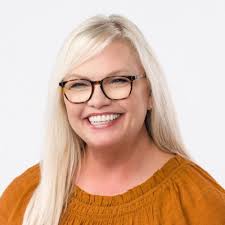 EMBA Scholarship Recipient Jamie McBee credits the Smith-Hutson EMBA  Scholarship to her success in the program. While scholarship applications  are closed, we are accepting applications for the…