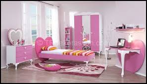 Genç odası erkek ve genç odası kız çocuk için yerden tasarruf ederek pratik bir çözüm sunan ranza modellerini de uygun fiyatlarla koçtaş ta. Genc Kiz Odasi Modelleri En Guzel Dekorasyonlar 2020