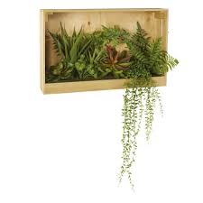 Podemos encontrar modelos de todo tipo para cubrir cualquier rincón ya sea grande o pequeño. Decoracion De Pared De Paulonia Con Plantas Artificiales Maisons Du Monde