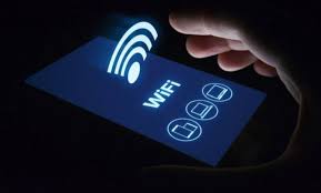 Cara memperkuat sinyal wifi berikutnya adalah dengan mengubah frekuensi jaringan wifi di rumah kamu. 10 Cara Memperkuat Sinyal Wifi Di Hp Android
