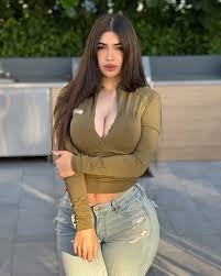 Who Is Alina Rose? The Viral Influencer Trending on X in Pakistan