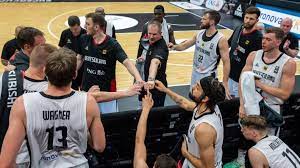 Aktuelle meldungen, liveticker, ergebnisse & tabellen: Zum Siegen Verdammt Deutsche Basketballer Bei Olympia Qualifikation Rbb24