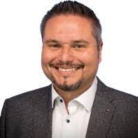 Anthony Tworek's Instagram, Twitter & Facebook