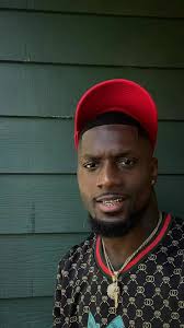 Screaming 😂😂😂😂😂💀💀.. this funny but also sweet at the same time  especially since his dad is all he have..