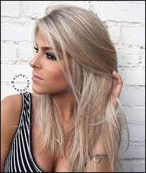 Die Besten 25 Medium Ash Blonde Hair Ideen Auf Pinterest Dunkle Einfache Frisuren Medium Blonde Hair Ash Blonde Hair Colour Medium Ash Blonde Hair