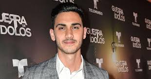 He was a series regular on several television shows, including hoping heart, aventuras. Who Is Alejandro Speitzer From El Club On Netflix Details