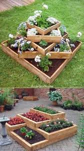 55 Awesome Creative Wood Pallet Garden Project Ideas Gardens Gardendesign Gardenideas Project Pall Jardins Elevados Jardim Diy Canteiro De Jardim Elevado