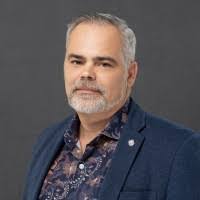 Michael Maclachlan's Instagram, Twitter & Facebook