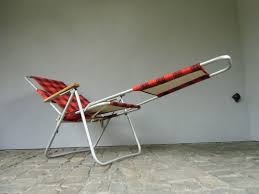 Klappstuhl Gartenliege Aus Den 60 70er Jahren Original Ddr Camping Klappliege Vintage Garten Liege Garden Camping Chair In 2020 Folding Chair Camping Chair Chair