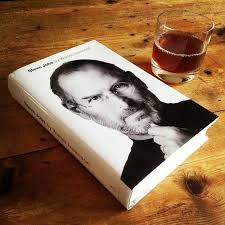 37 Books Every Creative Person Should Be Reading Steve Jobs Book Steve Jobs Creative Books