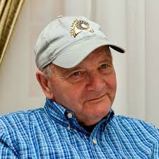 Wallace Hall Obituary