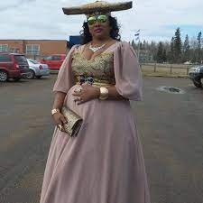 Sway, hide, jump, draw and fill the room with colors. Best Designers Of Herero Dresses Home Facebook