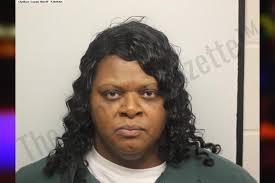 Susie Shipman's Instagram, Twitter & Facebook