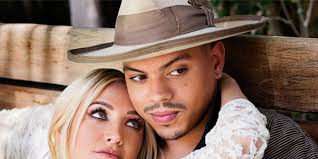 ASHLEE+EVAN Premieres Sept. 9! Watch a First Look Now