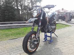 Di video ini membahas tentang apa saja yang sudah terpasang dimotor supermoto dari basic megapro monoshock Ktm Lc4 640 Ltm Supermoto Photos Facebook