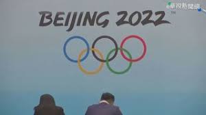 【首宗國安法案】唐英傑控罪表證成立 辯方專家稱「光復」非必意指推翻政權 36歲男網上討論區提用刀傷警被捕 涉煽惑意圖傷人及煽動意圖 港大「三聯會」稱無參與「哀悼」刺警孤狼動議 其投票決定為「誤解」 Lra0ephkmskiym