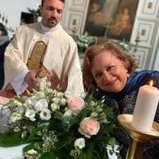 Entdecken sie veröffentlichungen von licínio frança auf discogs. Neto De Prazeres De Terra Brava Ja Nasceu Licinio Franca Nao Vai Conhecer O Neto