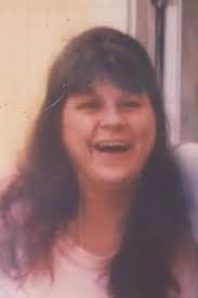 Alice Graveley's Instagram, Twitter & Facebook