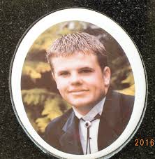 Grant David Buckmaster (1978-2001)