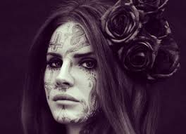 Saat Selebritis Mulus Mendadak Dipenuhi 'Tato', Jadi Sangar!