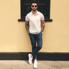 Sporty White Polo Shirt Casual Comfortable White Shoes Pairs Well In Slim Navy Pants Polo Shirt Outfits Mens Casual Outfits Mens Fashion Summer