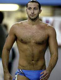 Ian Thorpe comes out as gay in Parkinson interview – the Celeb Archive