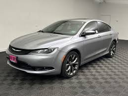 Used 2016 Chrysler 200 S for sale in Dillsburg PA VIN