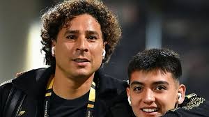 Ya era un genio! El video de Gilberto Mora con solo 10 años que predijo su  grandeza