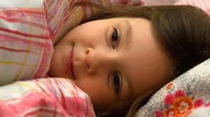 Obwohl babys super viel schlaf brauchen, tun sich doch viele schwer damit. Schlaf Durfen Kinder Im Sommer Spater Ins Bett Gehen