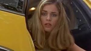 Leigh Whitney's Instagram, Twitter & Facebook