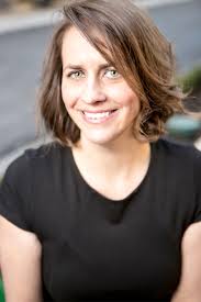 RE/MAX Agent Natalie Grabowski Earns Annual Sales Production Award