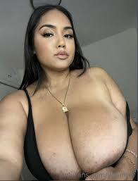 Yd@l¡a - ShesFreaky