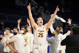 Es ist ebenfalls in den branchen. 4a9jw83ihodrgm