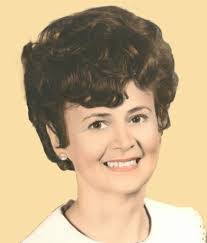 Mary Raines's Instagram, Twitter & Facebook