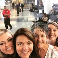 Lily Claire (@LilyClaireBags) • Facebook