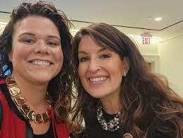 Hillary Pugh's Instagram, Twitter & Facebook