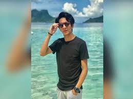 Biodata kumpulan floor 88 lagu zalikha. Video Ayie Floor88 Rebah Ketika Konsert Kini Stabil