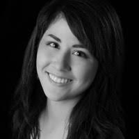 Anais Roche's Instagram, Twitter & Facebook