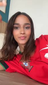 Mais tu reviens..💃💃