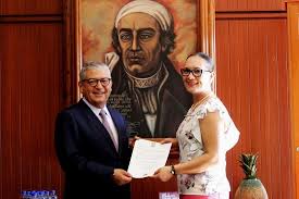 Join facebook to connect with carlos maldonado mendoza and others you may know. Designan Nueva Subsecretaria De Administracion Del Gobierno De Michoacan Carlos Maldonado Gobierno Administracion