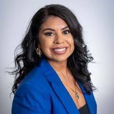 Felicia Farias's Instagram, Twitter & Facebook