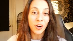 Eva Mariscal's Instagram, Twitter & Facebook