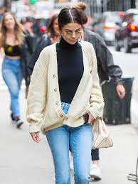 I M Under 5 3 These Are The 9 Outfit Secrets I Swear By Short Girl Fashion Short Girl Outfits Petite Outfits Casual