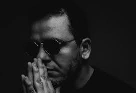 Billy R Music & Downloads