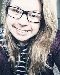 Vanessa Waldron's Instagram, Twitter & Facebook