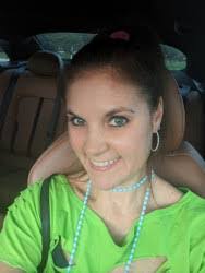 Melissa Crone's Instagram, Twitter & Facebook