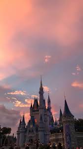 Dream World Sky Aesthetic Sunset Wallpaper Aesthetic Pictures Wallpaper cart offers the latest collection of sunset wallpapers and background images. pinterest