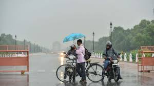 Detailed weather forecast in delhi, union territory of delhi today, tomorrow and 7 days. Weather In Delhi Rain Brings Relief From Stifling Heat In Delhi Monsoon Around The Corner Zee Business